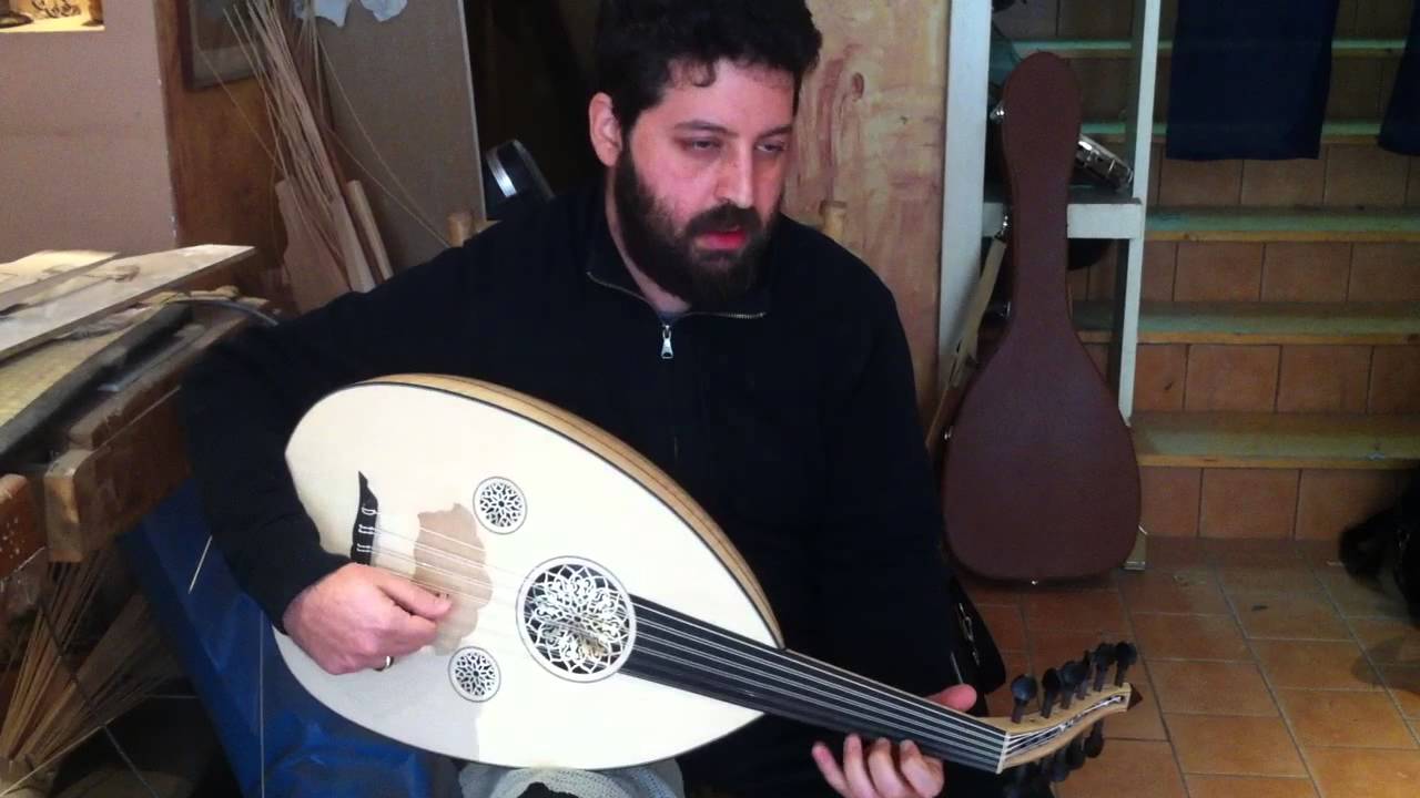 Maple body arabic oud made by D.Rapakousios played by Kyriakos Tapakis
