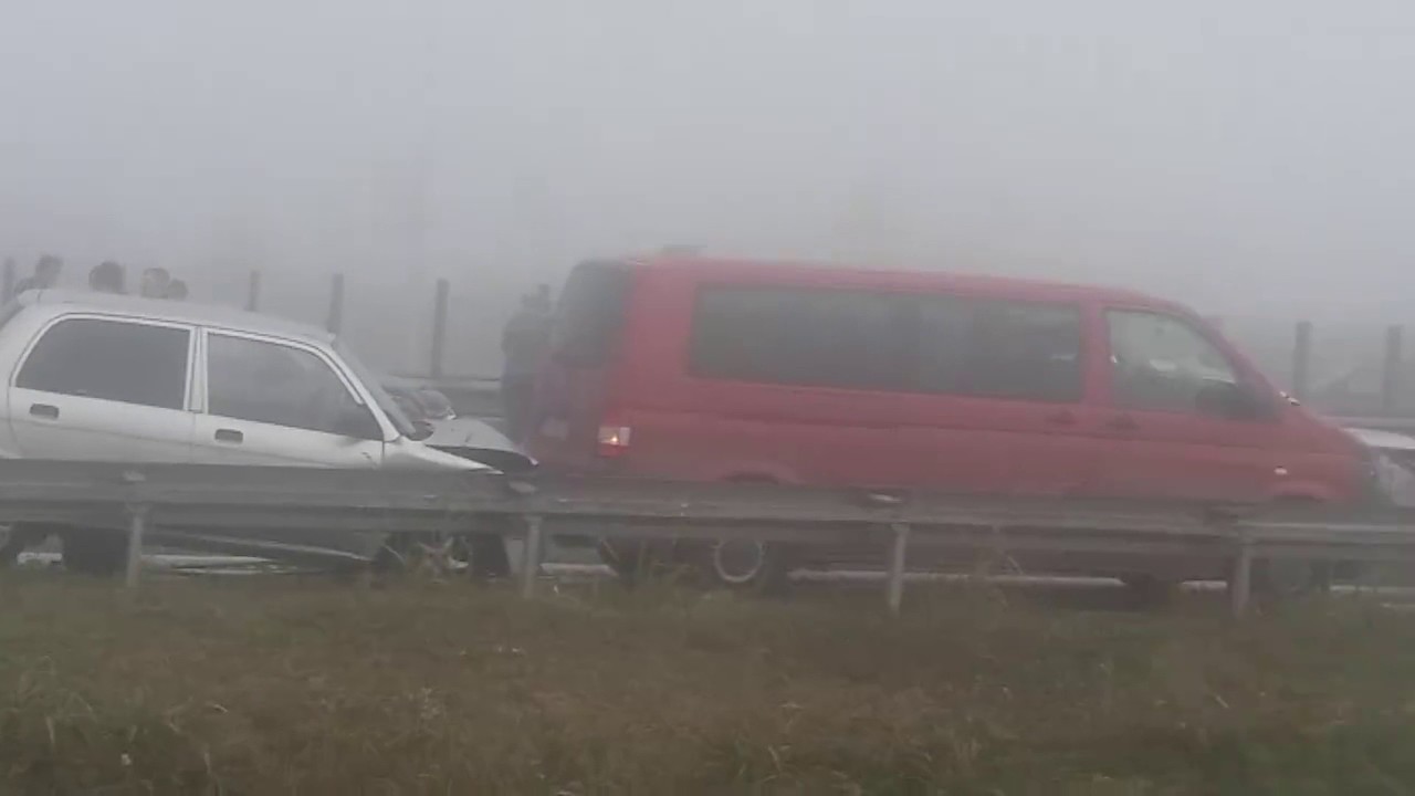 ACCIDENT PE AUTOSTRADA A2 / Chain Crash on Romanian A2 highway