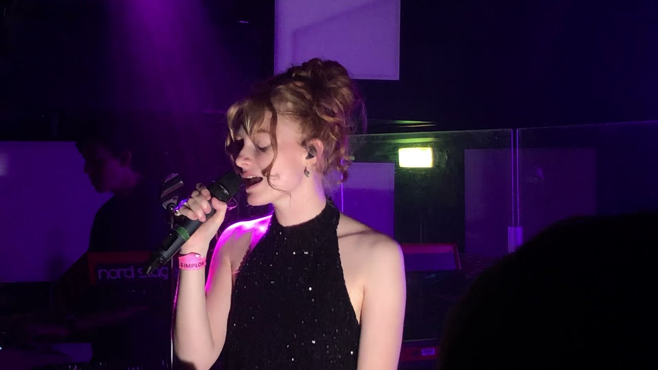 froukje - 17 live - licht en donker tour Bitterzoet amsterdam 30/10/2021 LATE SHOW