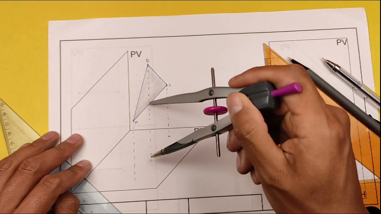Proyección diédrica de un triángulo paralelo al plano vertical