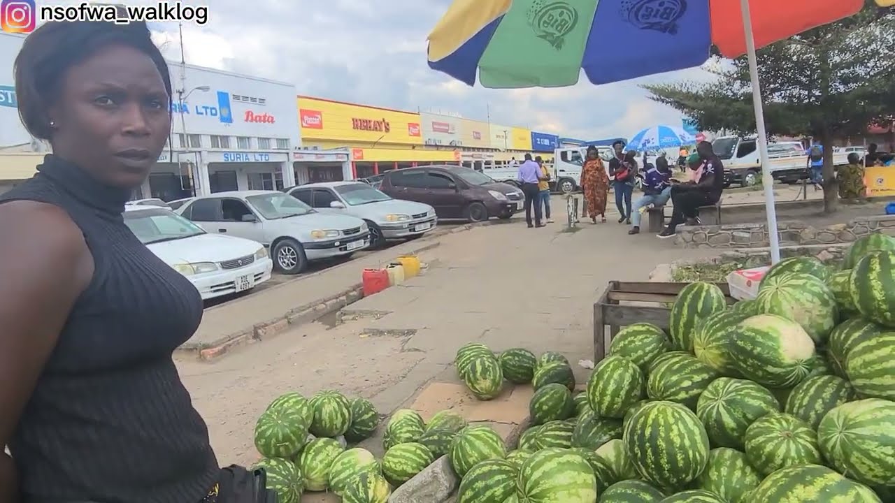 Kwacha Avenue in Chingola, Zambia 🇿🇲 || Street Walking Adventures 7