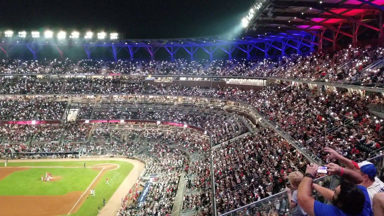 Atlanta Braves Tomahawk Chop | September 30th, 2021 / Braves vs. Phillies