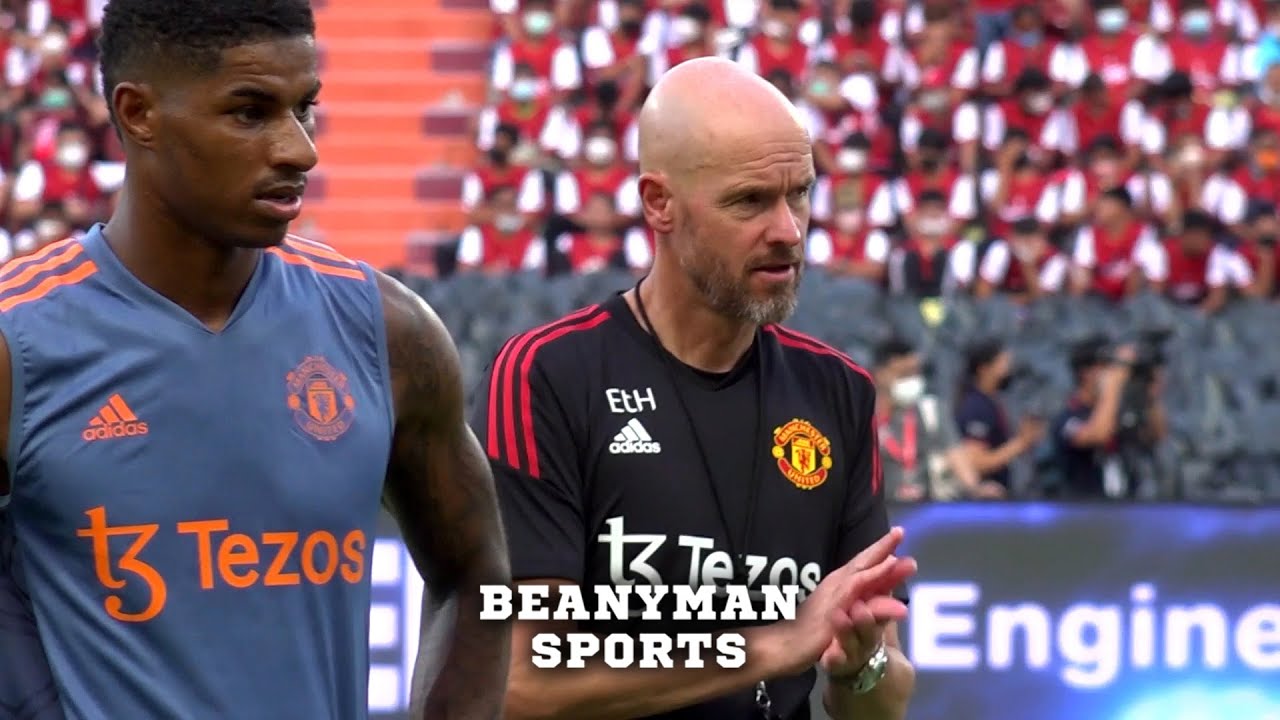 Manchester United train during pre-season tour in Bangkok