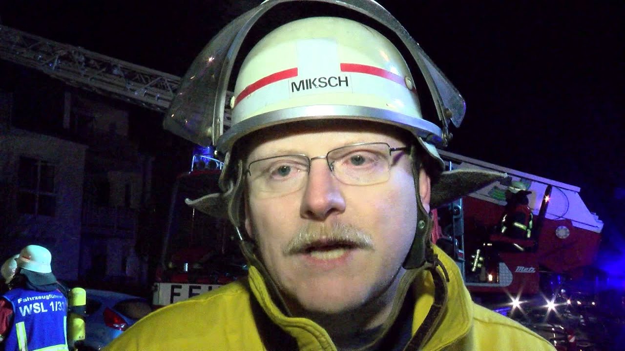 Kellerbrand: Feuerwehr rettet 14 Anwohner aus Mehrfamilienhaus in Dielheim