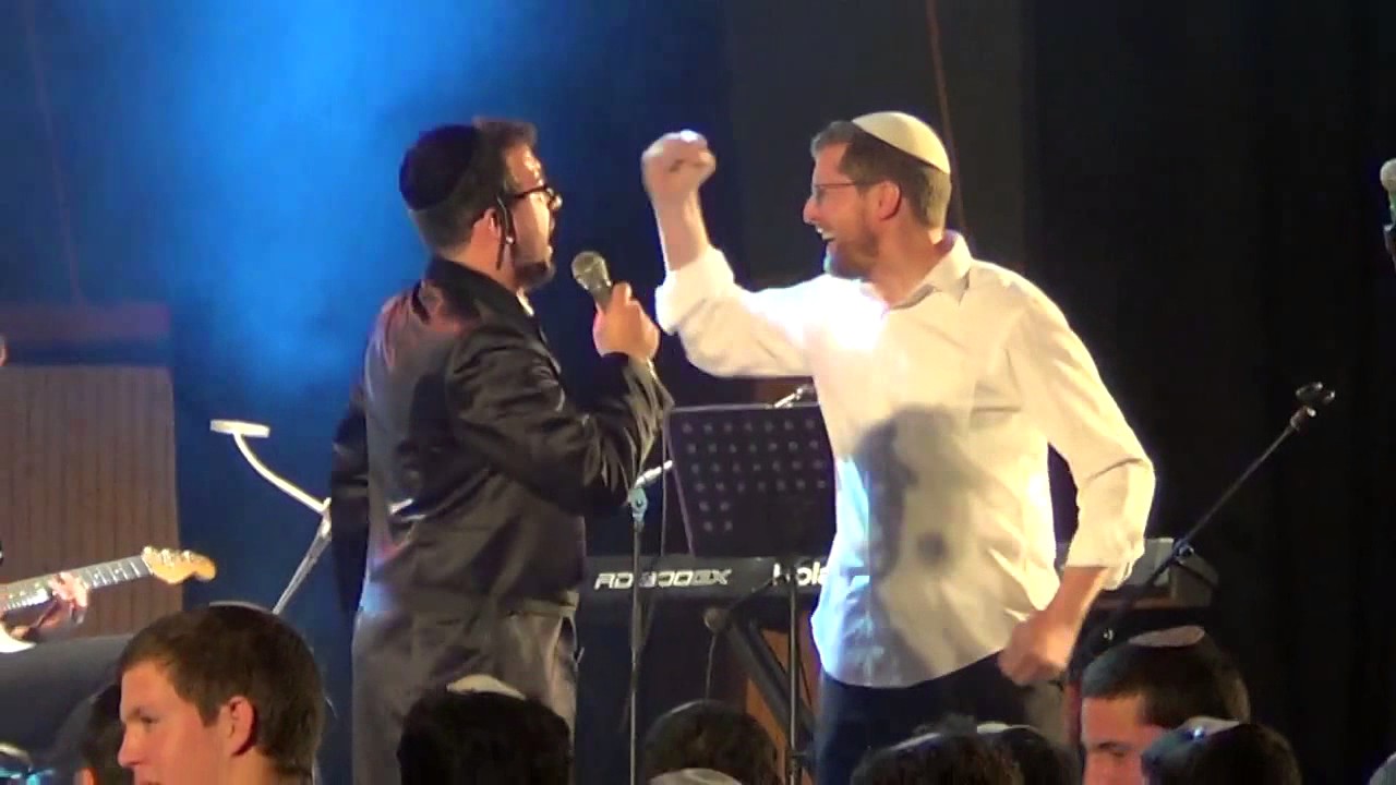 ישראל נחמן & יצחק מאיר | משה ואהרן - מתוך קונצרט קרליבך בירושלים | Cantor Israel Nachman