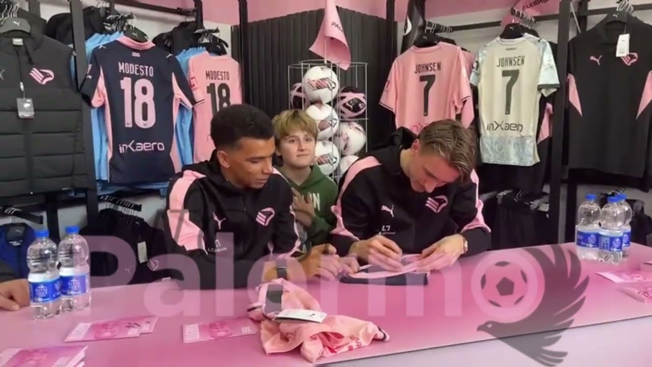 ✍️ Johnsen e Rui Modesto | Tantissimi tifosi al Barbera per il primo saluto 👋 