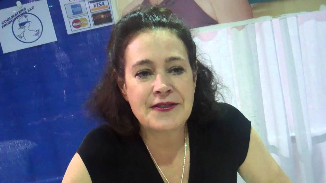 Sean Young at Wizard World Chicago Comic Con