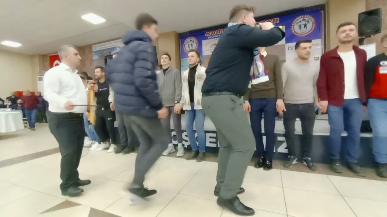 efe karagüzel & nizam Bektaş dik horon 15.01.2022 Kartepe ağasar dernek gecesi