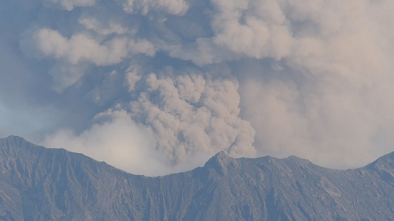 Explosion scene of Sakurajima　桜島の噴火 2015.1.3