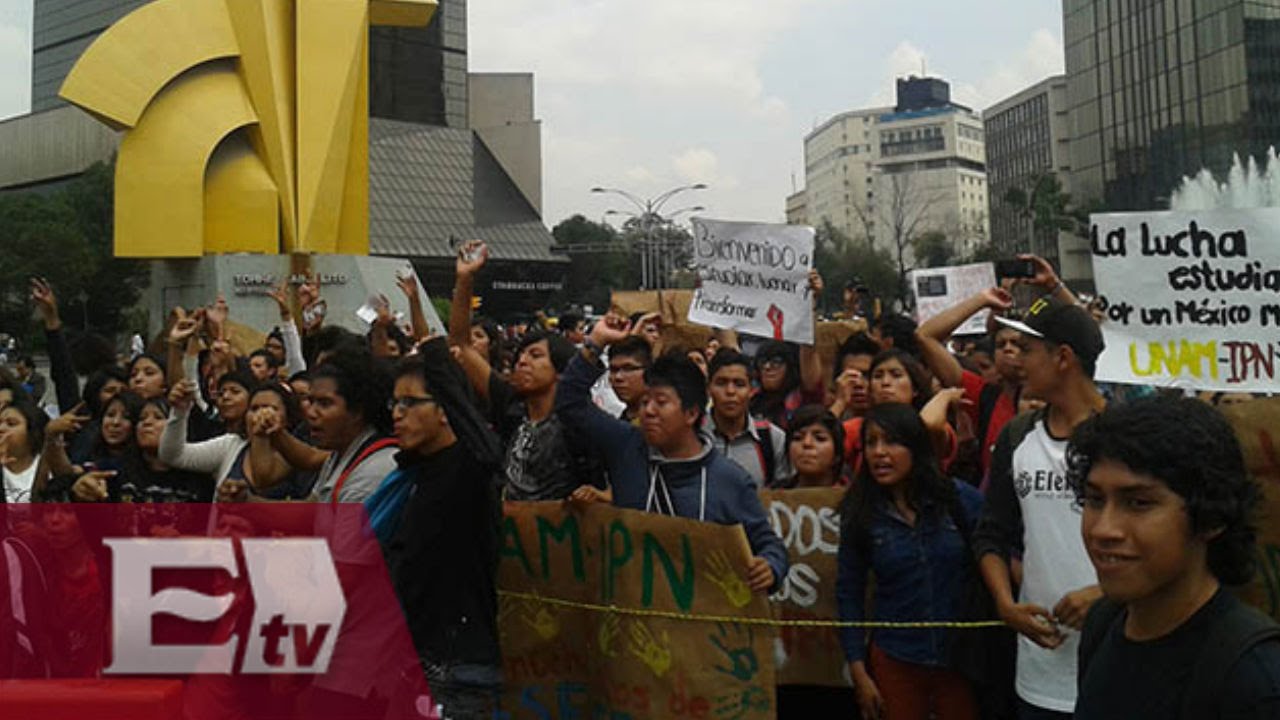 El Huelum vuelve a cimbrar Bucareli  / Excélsior Informa