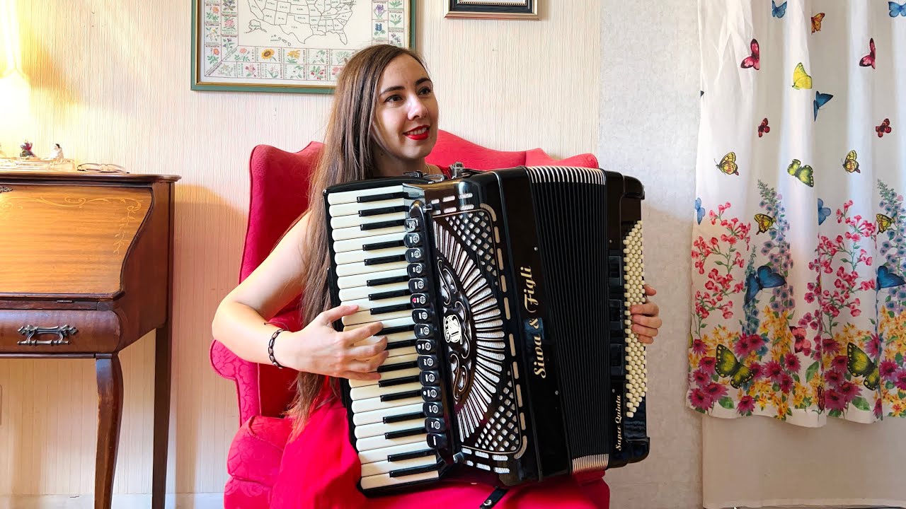 SIWAFIGLI  SUPER QUINTA PIANO ACCORDION TONE CHAMBER $6750.