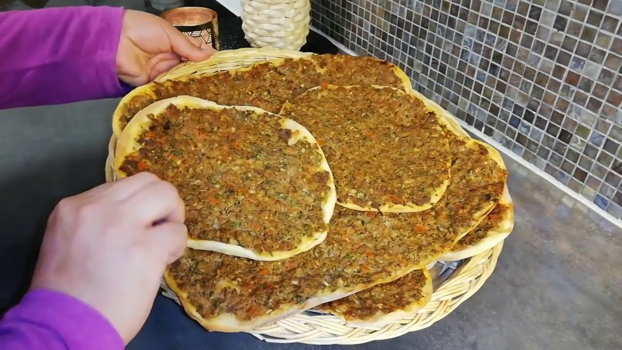 ألذ وصفة لحم بعجينة رقيقة ومكونات سهلة