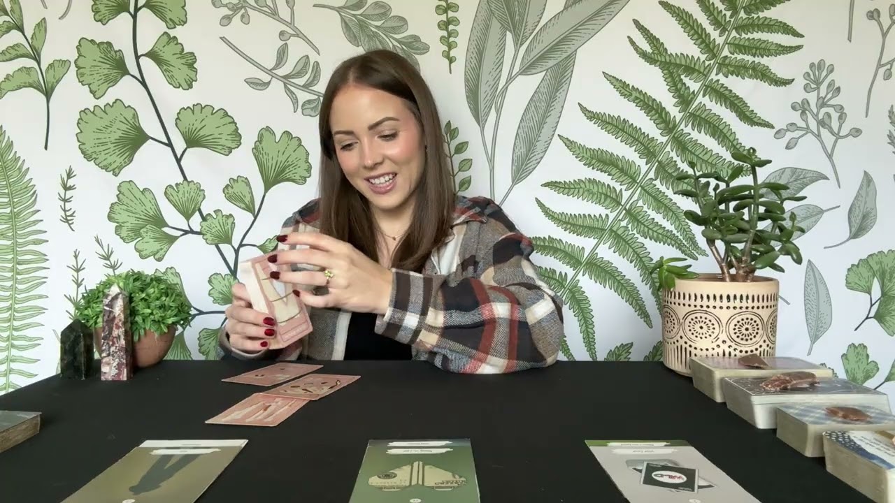 CANCER LOVE TAROT | They’re conflicted about this connection… | SEPTEMBER 2025