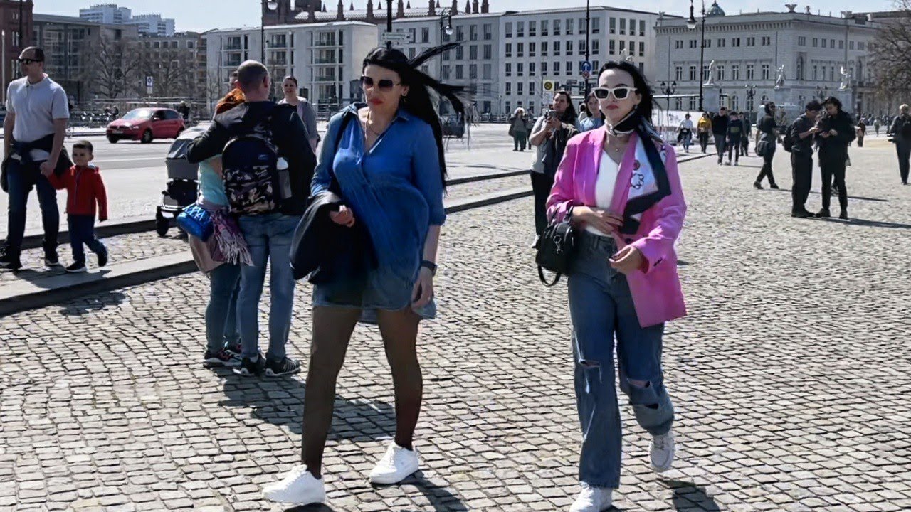 How is BERLIN TODAY? Berlin Walk. Walk in Berlin Museum island - Alexanderplatz.  Nikolaiviertel