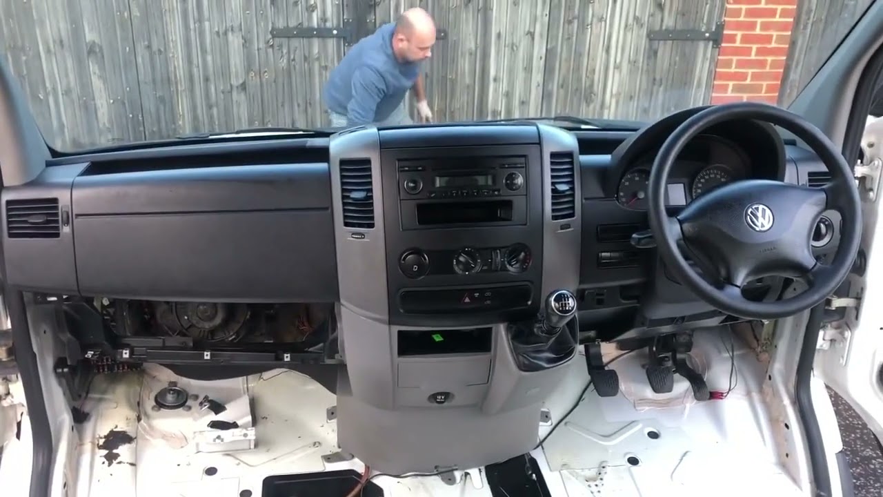 SRUK Throwback Sunday We Clean the Dirtiest VW Crafter in the World !!! PT 2