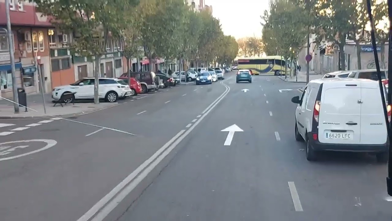 Entrando en la estación de autobuses de Zamora 