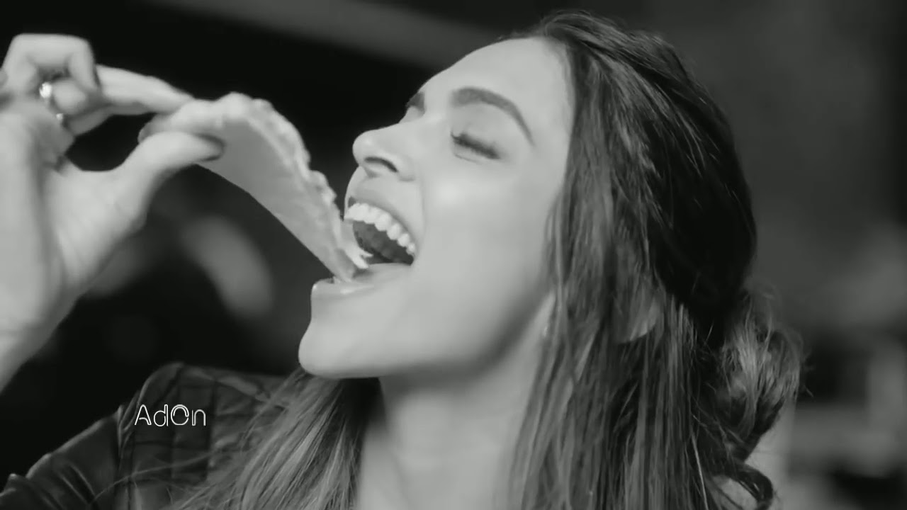 Deepika Padukone Axis Bank Advertisement