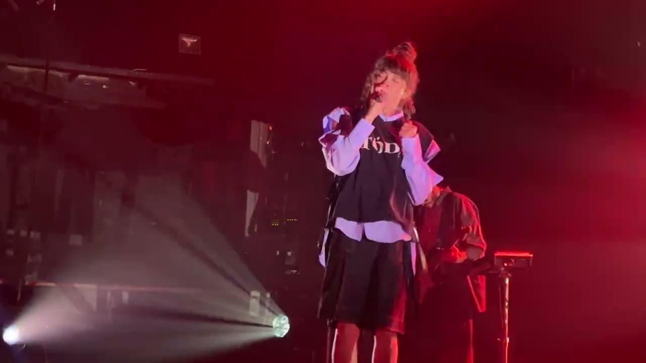 Noga Erez - Bubbling - Live @ Docks, Hamburg - 11/2025