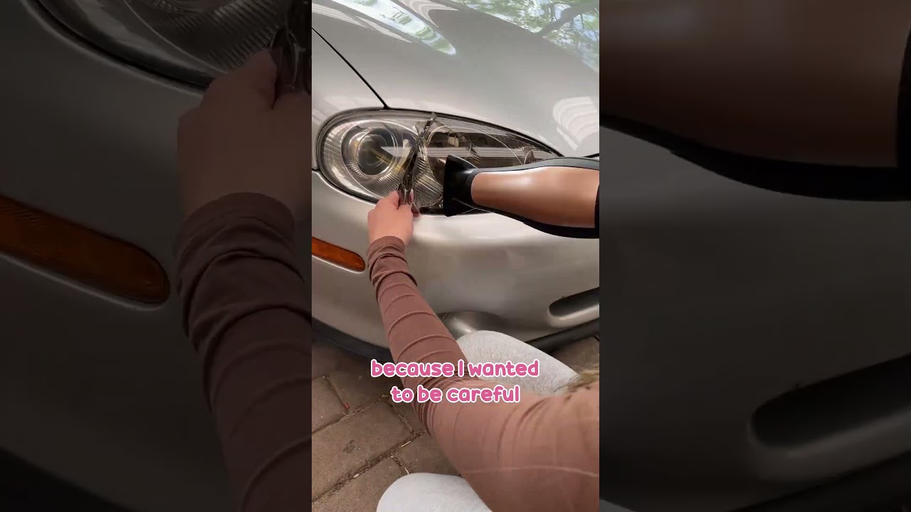Снятие тонировки с автомобильных фар! Старые модели постепенно снимаются с автомобилей.
