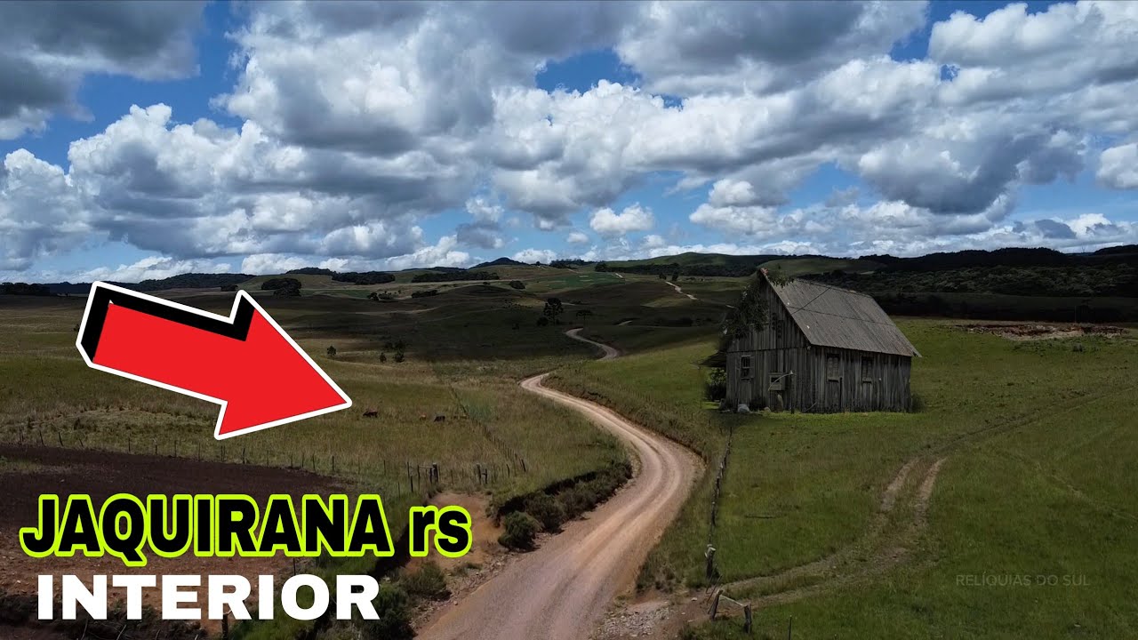 UM INTERIOR LINDO ONDE EXISTEM POUCOS MORADORES 