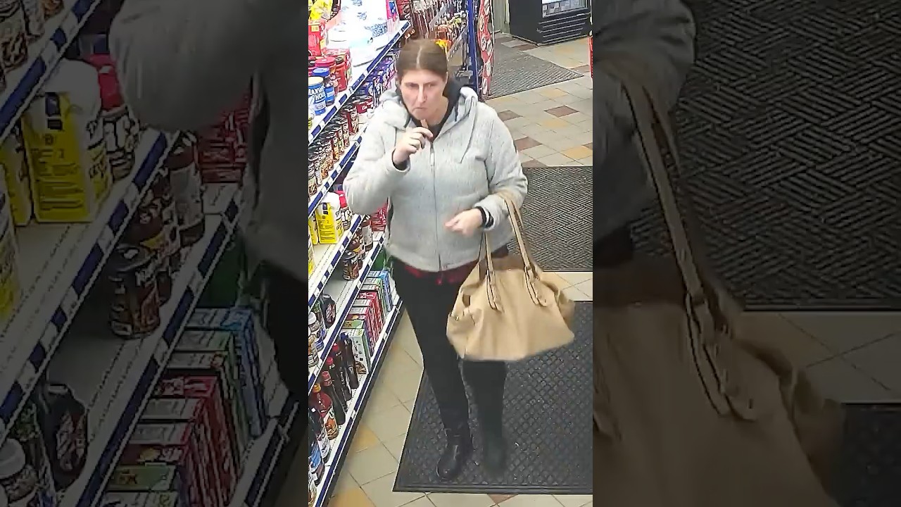 Дерзкий магазинный вор обвинен в краже нескольких напитков.