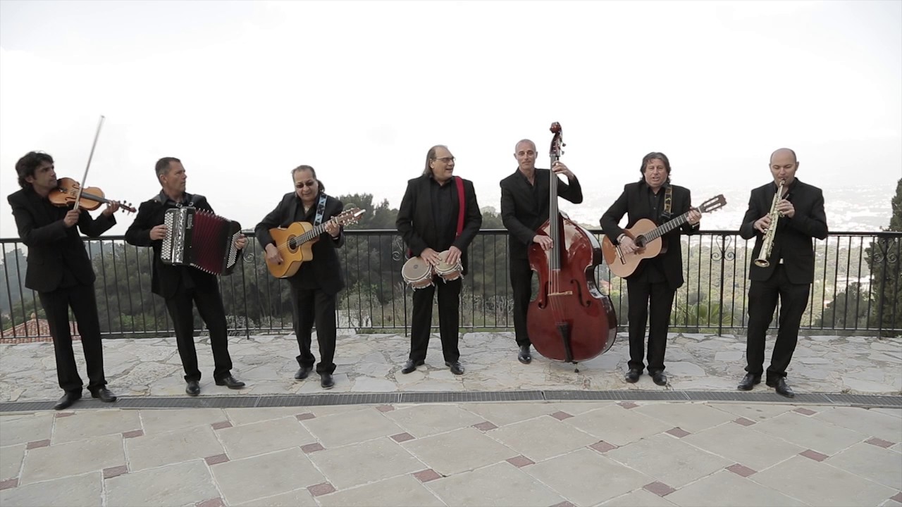 QUIZAS QUIZAS QUIZAS - GYPSY CARAVAN