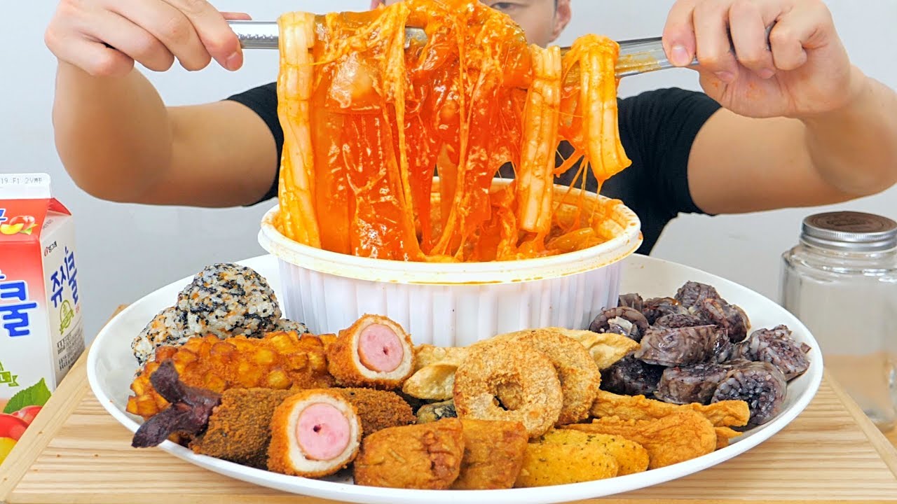 응급실 떡볶이 혼수상태맛 먹방 + 명랑핫도그 + 모둠튀김 + 분모자 + 중국당면 리얼사운드 asmr mukbang  ( 사망맛 무서워 포기 )