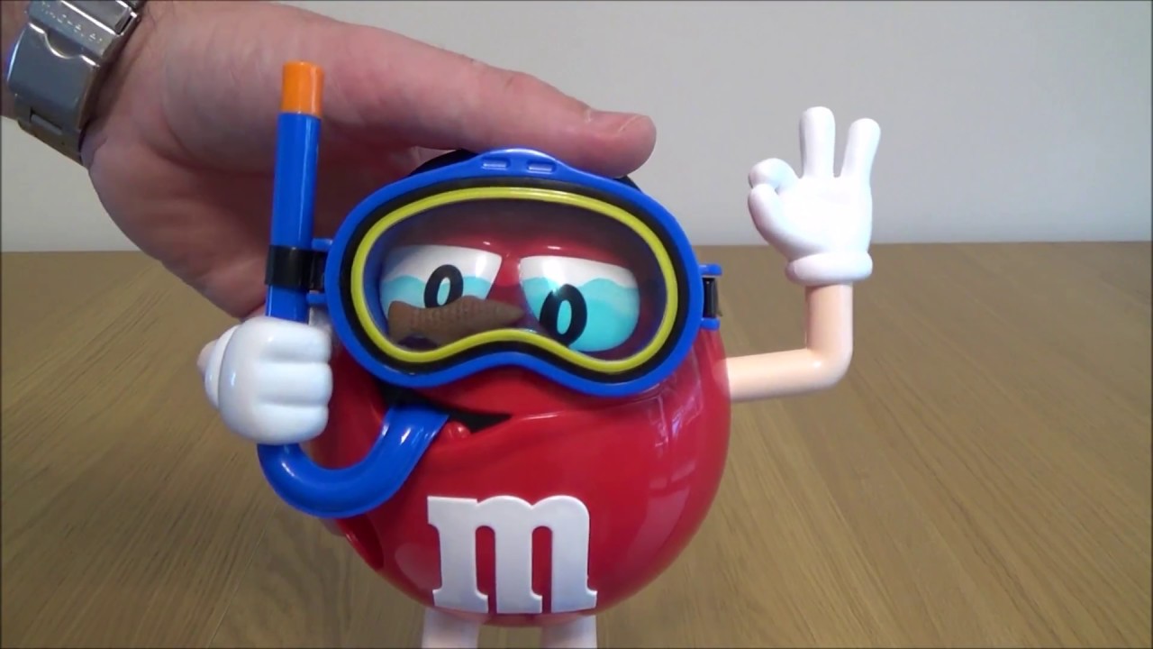 M&M Chocolate Dispenser - Red Snorkel Diver
