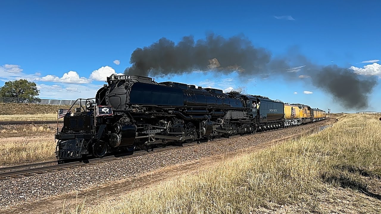 The World's Largest Steam Engine! Chasing UP Big Boy No. 4014 to Denver w/ Elephant Ears! (9/30/25)
