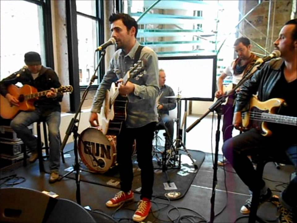 GUN : Live at the Apple Store Glasgow -  Taking On The World
