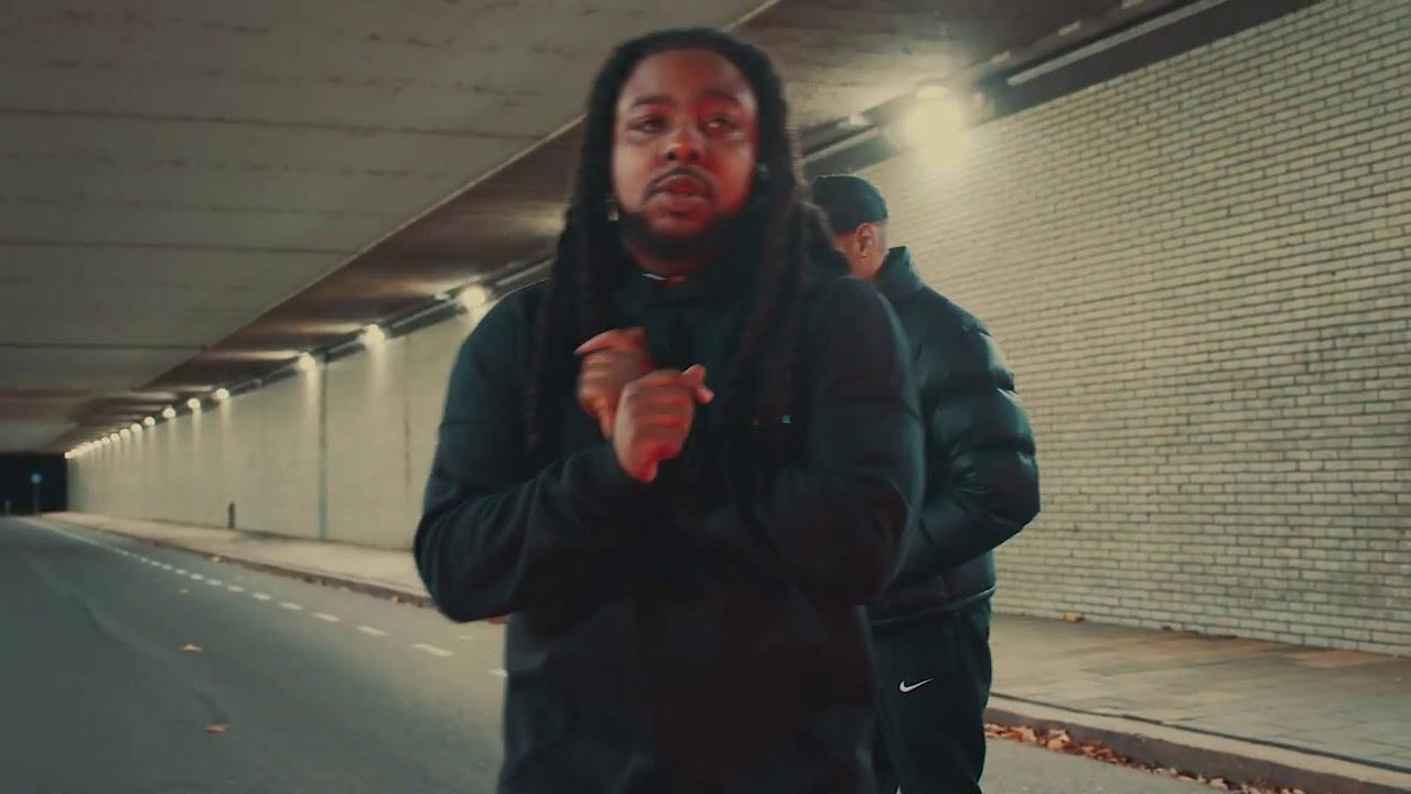 Rz - HOODSCARS ft Willa Icey (prod by. Kersverse)