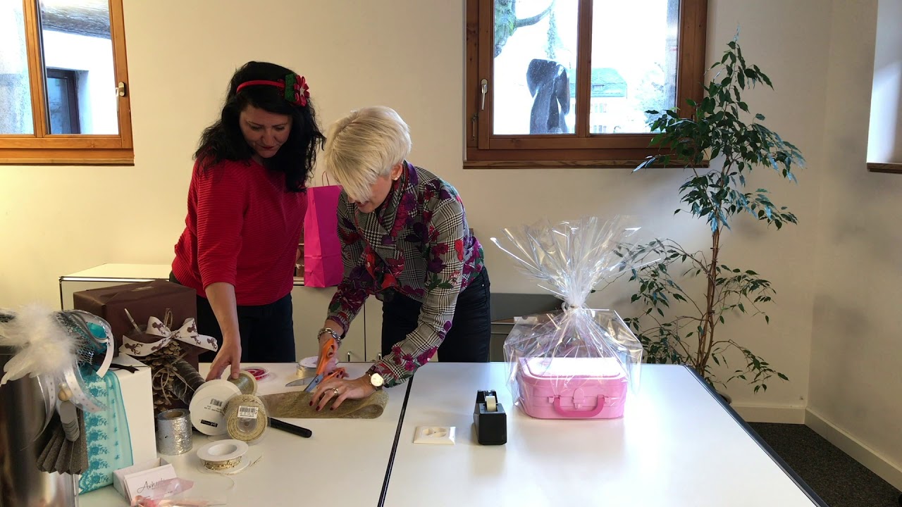 Anleitung: Geschenke einpacken | Wie zaubert man ein schönes Geschenk?