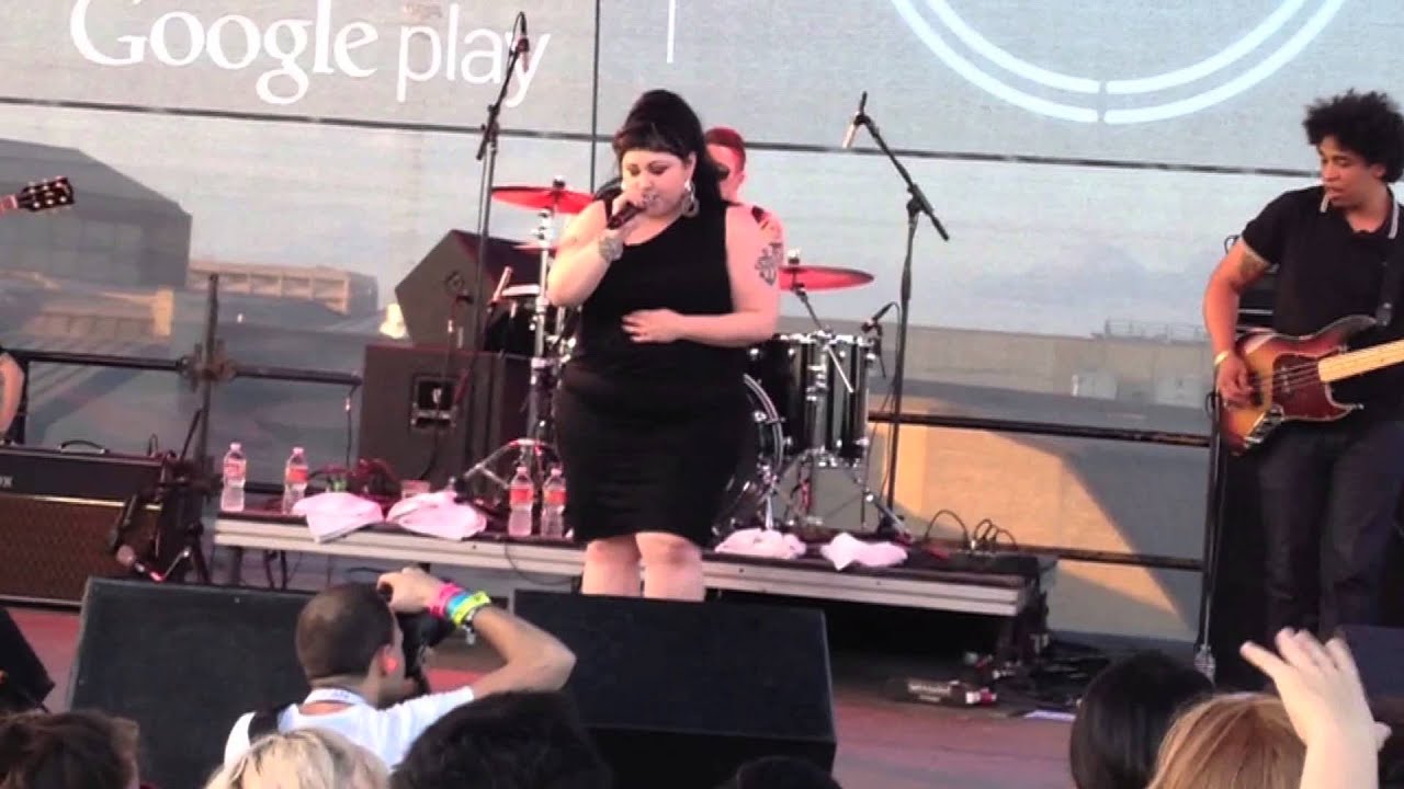 The Gossip SXSW 2012
