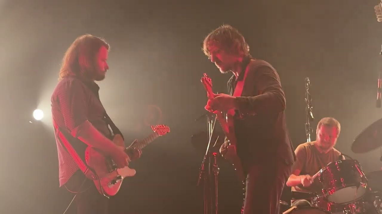 ( Spirit in the Sky - Good Look - LA Woman )     Sturgill Simpson    OKC, Oklahoma.     10/08/2024