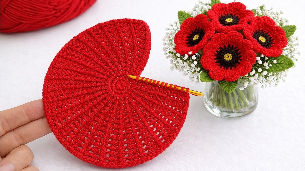 ✨ How to Crochet the Cutest Flower Ever 🌸 Easy 5-Minute Crochet!