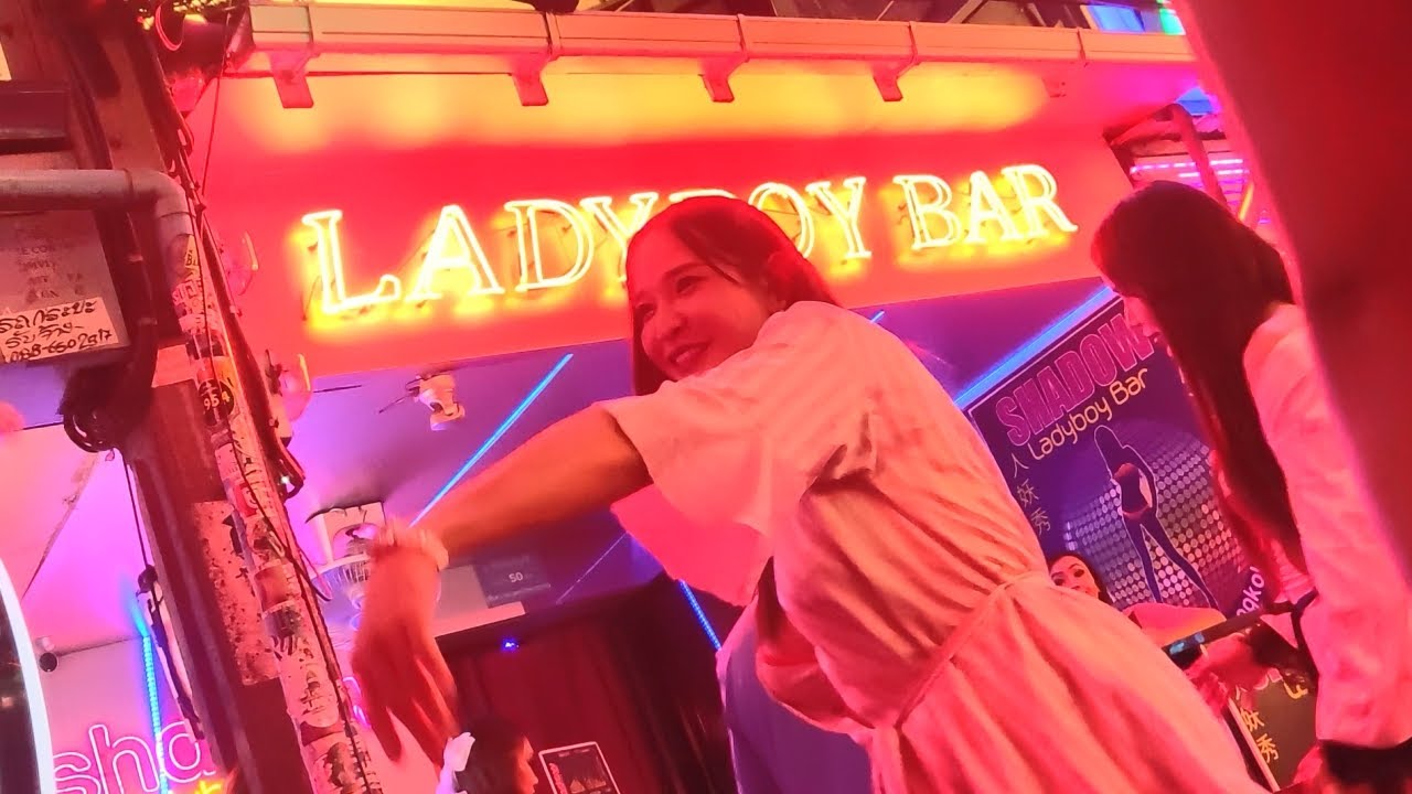 【4K】How's Thailand now? Join me for a lively night on Cowboy Lane and experience Thailand!