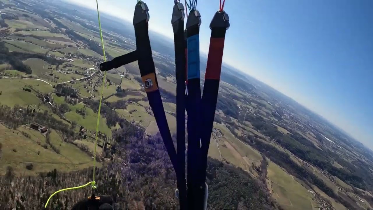 Paragliding Kozákov  - 18.3.2025 (osobáček a drift po větru)