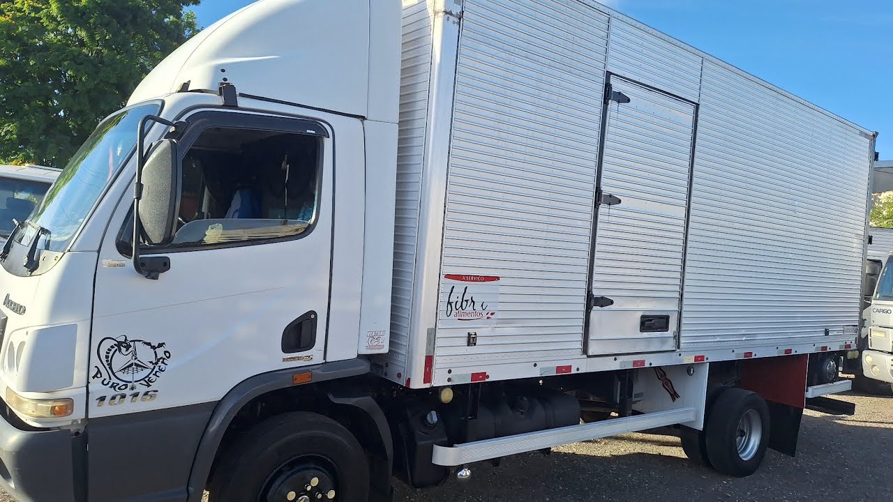 Caminhão Accelo Mb 1016 2012 bau de 620x240 