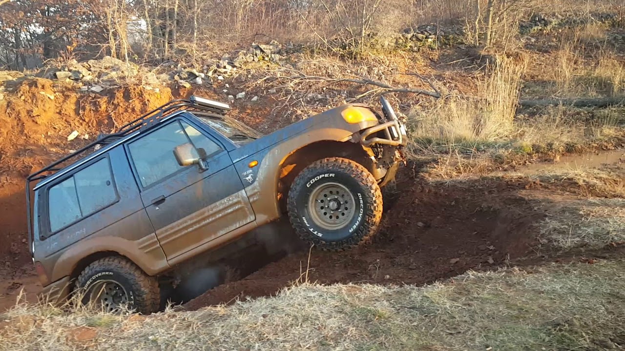 Hyundai Galloper 3.0 V6 off road