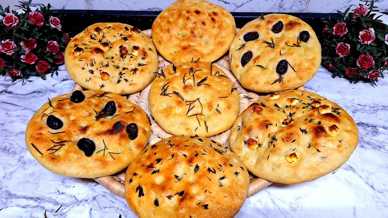 طريقة خبز زيت الزيتون و الاعشاب ( خبز الريف الايطالى)