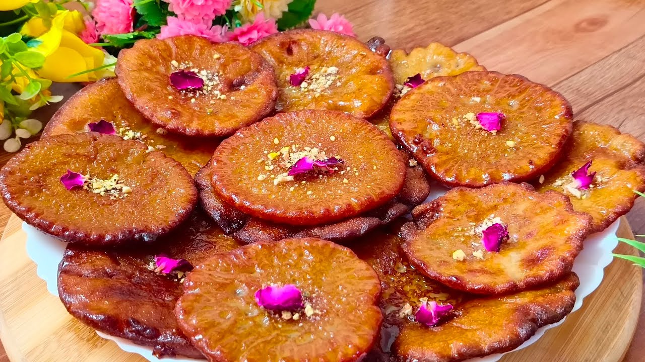 होली पर बनाए सॉफ्ट स्पंजी मालपुआ 😋सूजी मैदा सबसे आसान तरीका l Malpua Recipe 