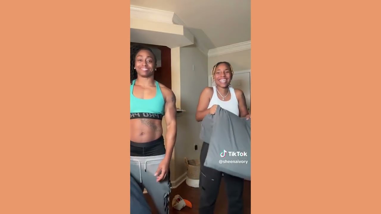 Lesbian TikTok's