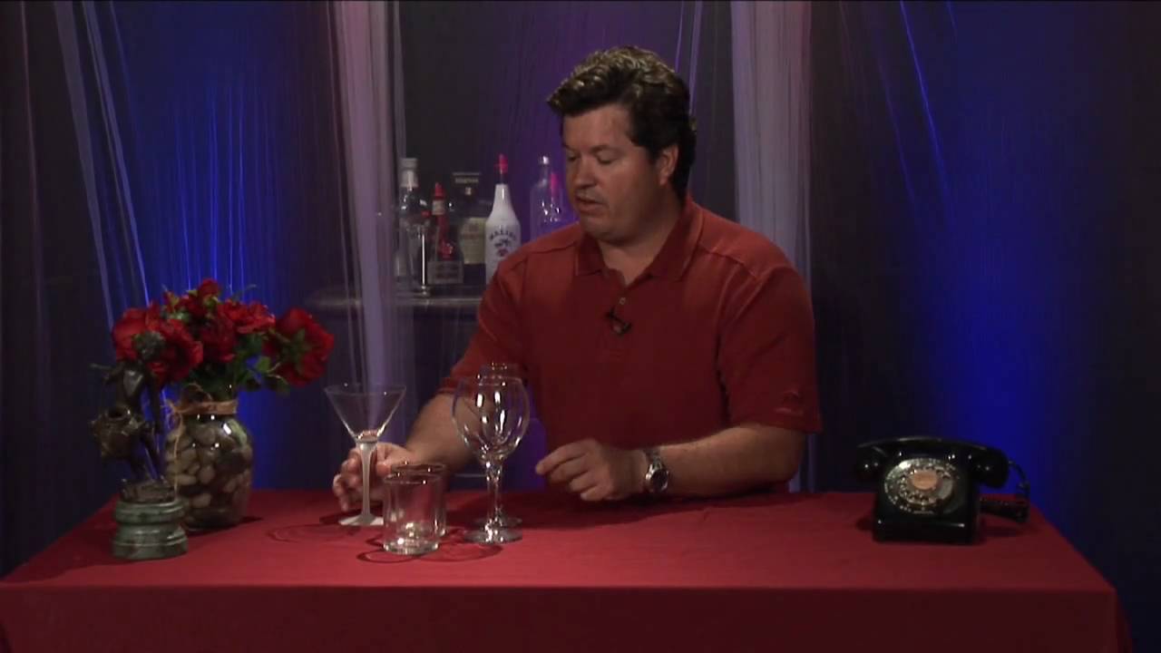 Wedding & Anniversary Gifts : How to Buy a 3rd Year Wedding Anniversary Gift