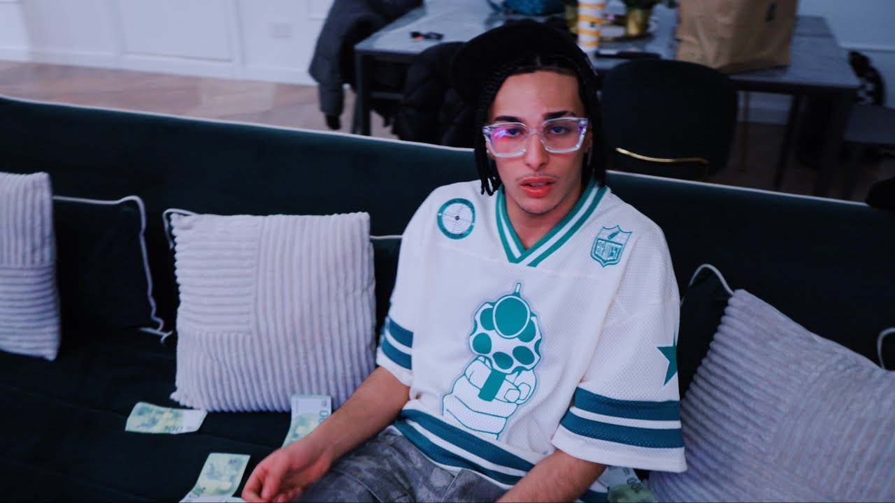 BANDO X UFO