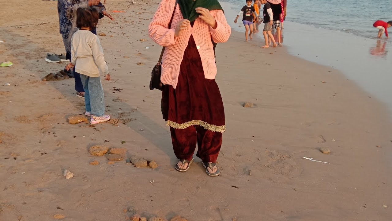 Sea side 