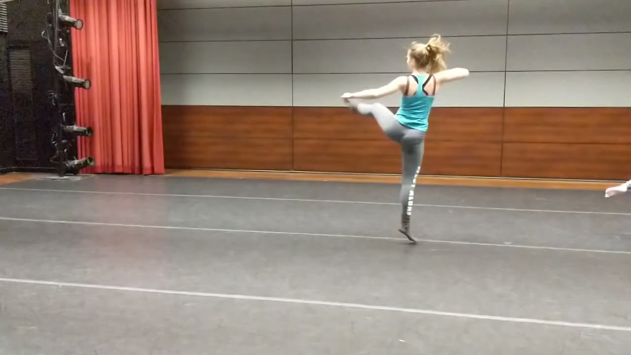 Intermediate Contemporary Combo 2018 featuring Eliza Hoffman