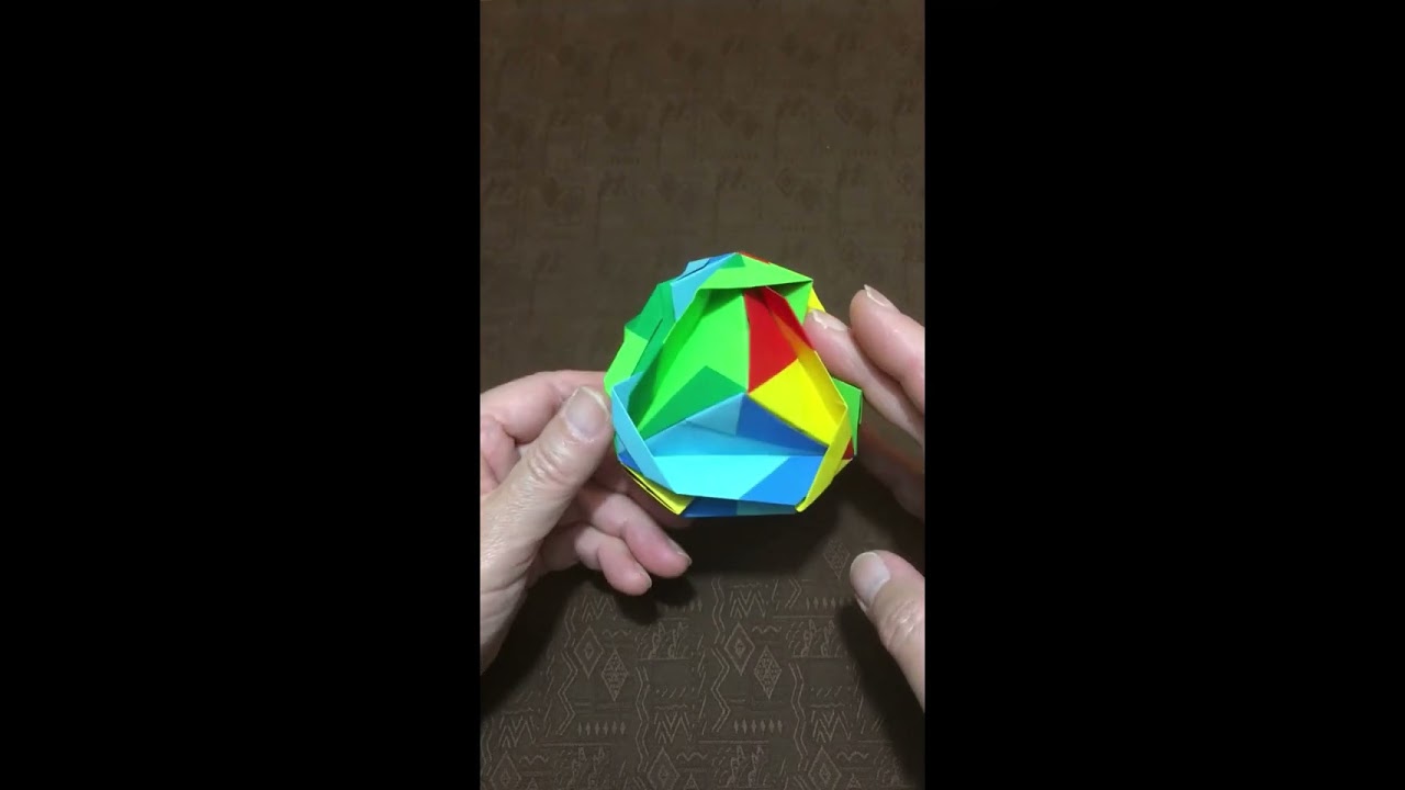 【折り紙】ORIGAMI屋敷　作品紹介　KUSUDAMA 6-2　