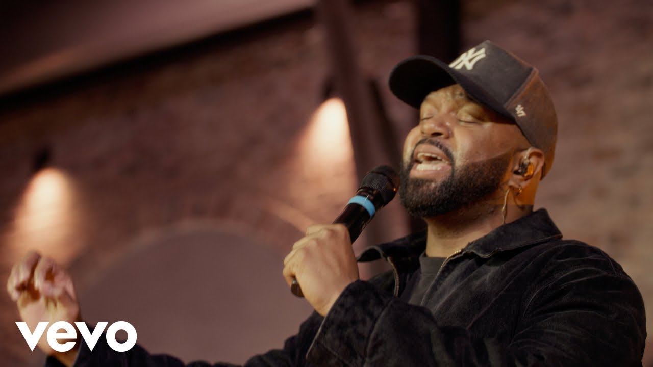 StowTown Worship - Draw Me Nearer / All Hail The Power (Live) ft. Isaiah Templeton
