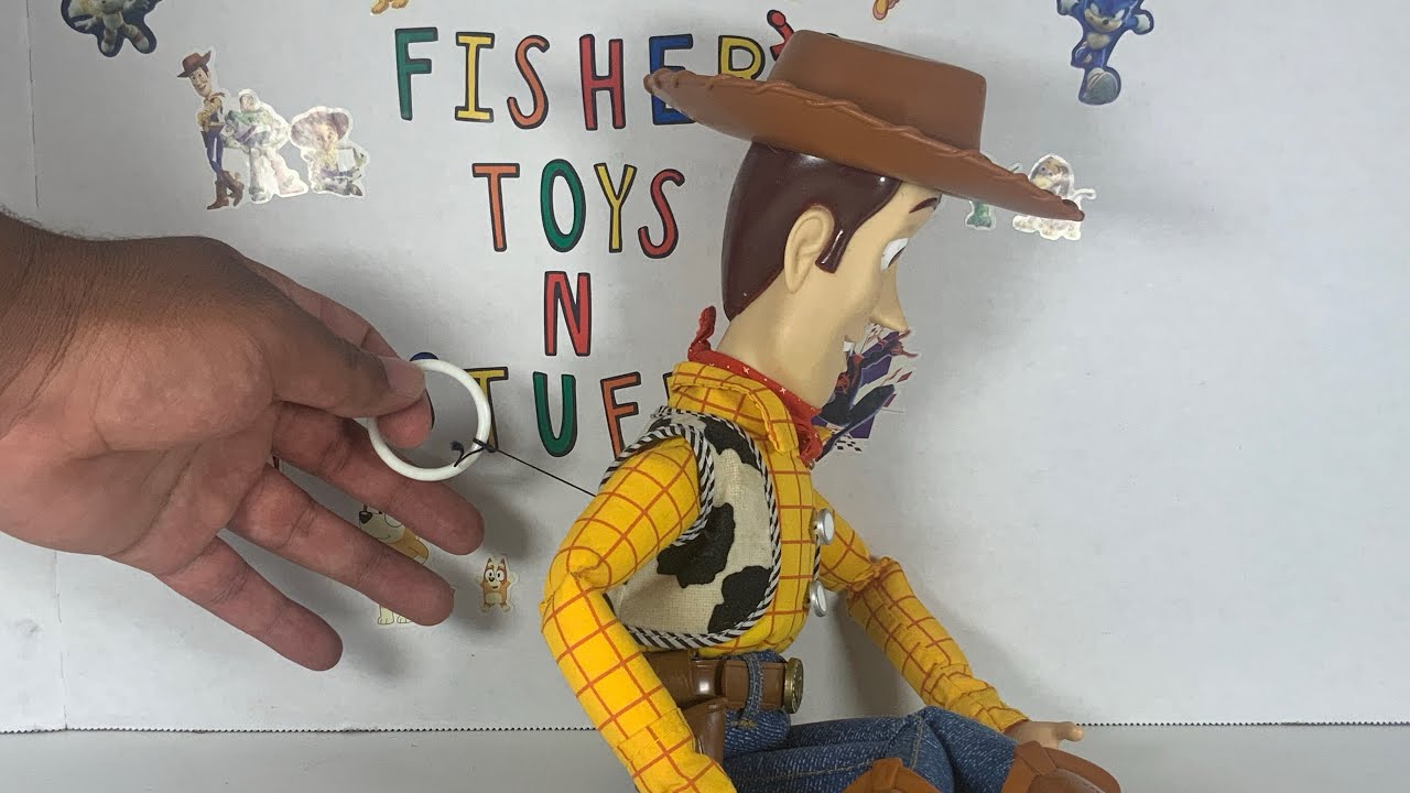Custom Strummin&rsquo; Singin&rsquo; Woody Showcase