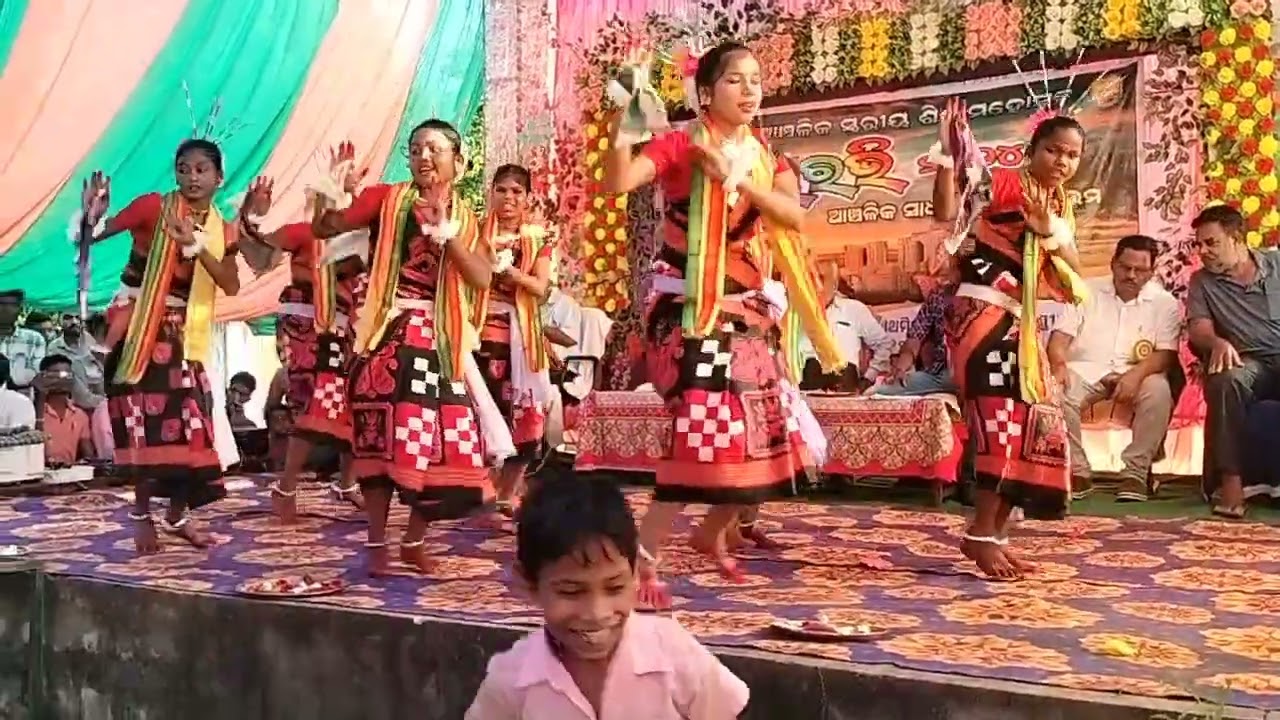 ଆଞ୍ଚଳିକ ସ୍ତରୀୟ ଶିଶୁ ମହୋତ୍ସବ ସୁରଭି-୨୦୨୪ସାଂସ୍କୃତିକ କାର୍ଯ୍ୟକ୍ରମ ସରକାରୀ ଉଚ୍ଚପ୍ରାଥମିକ ବିଦ୍ୟାଳୟ ଚଣ୍ଡୀପାଲି